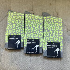 GAP - lot of 3 pairs of socks in bold print - NWT
